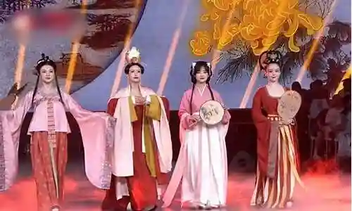 汉服主播阵容搭配插图