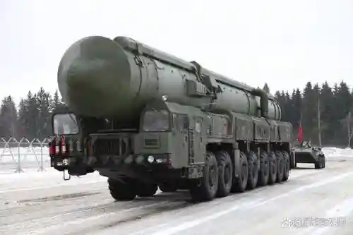 如果二战用现代武器插图
